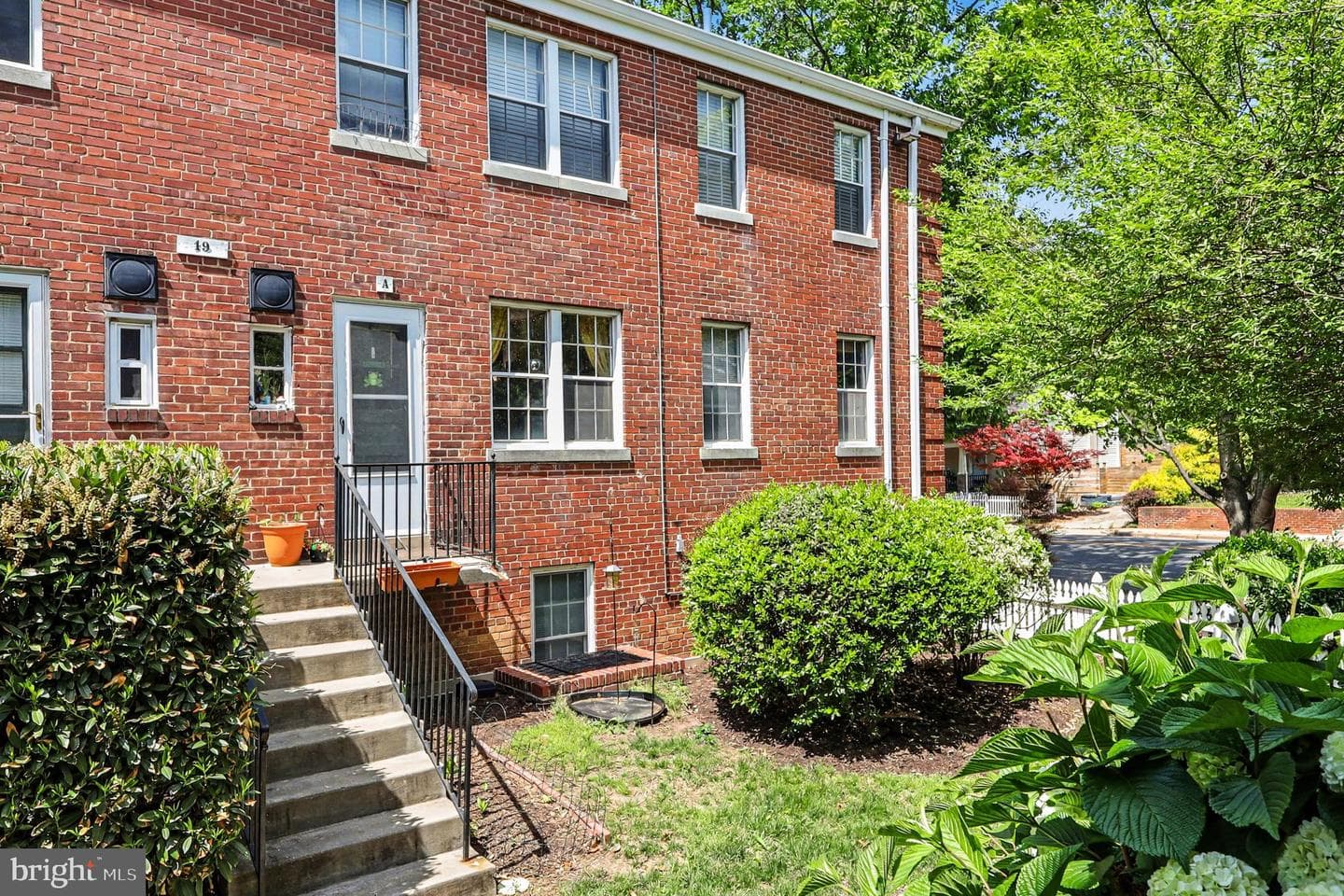 19 Auburn Court #a photo 8