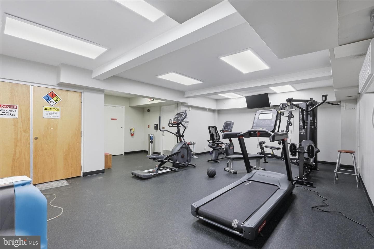5300 Holmes Run Parkway #707 photo 33