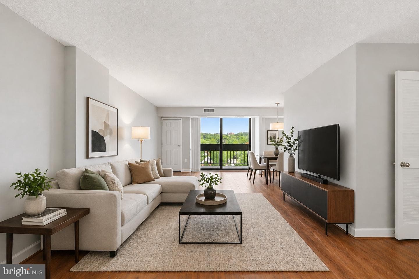 5300 Holmes Run Parkway #707 photo 6
