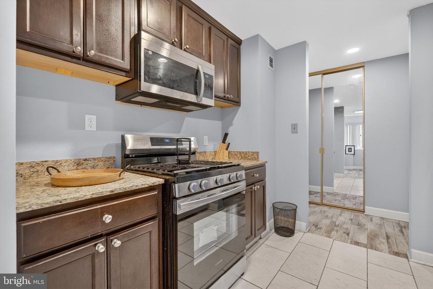 4520 King Street #409 photo 12