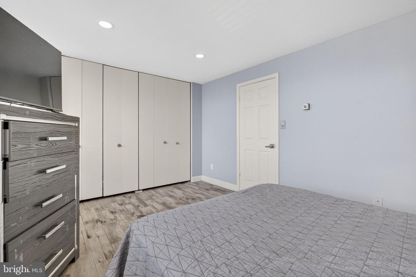 4520 King Street #409 photo 14