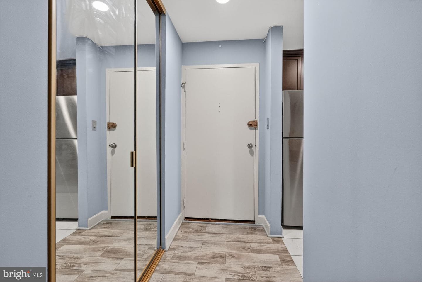 4520 King Street #409 photo 3