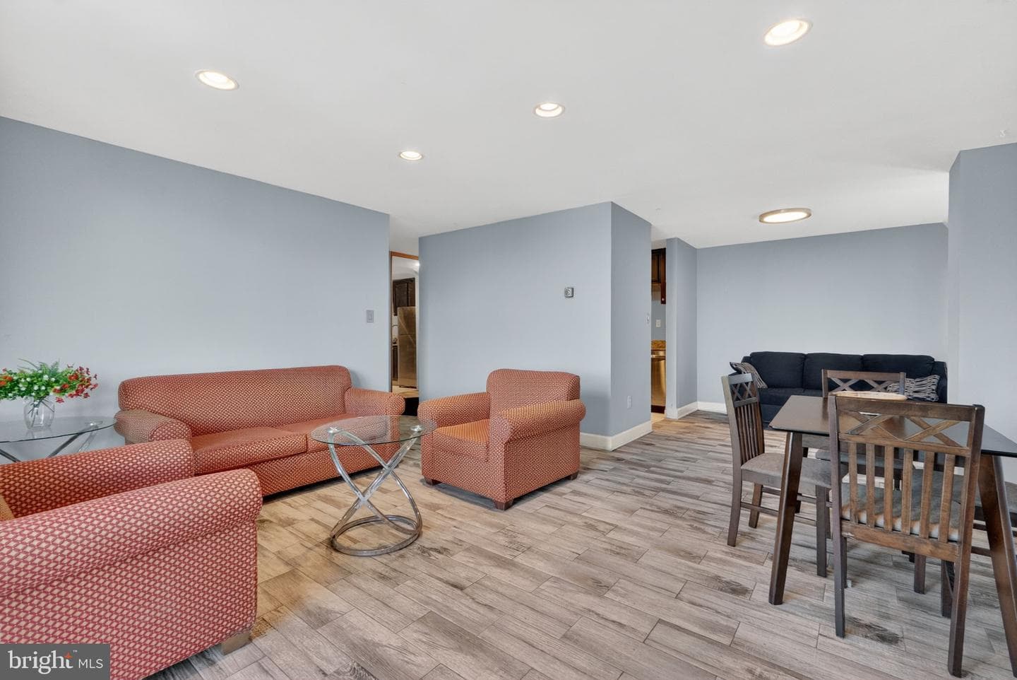 4520 King Street #409 photo 4