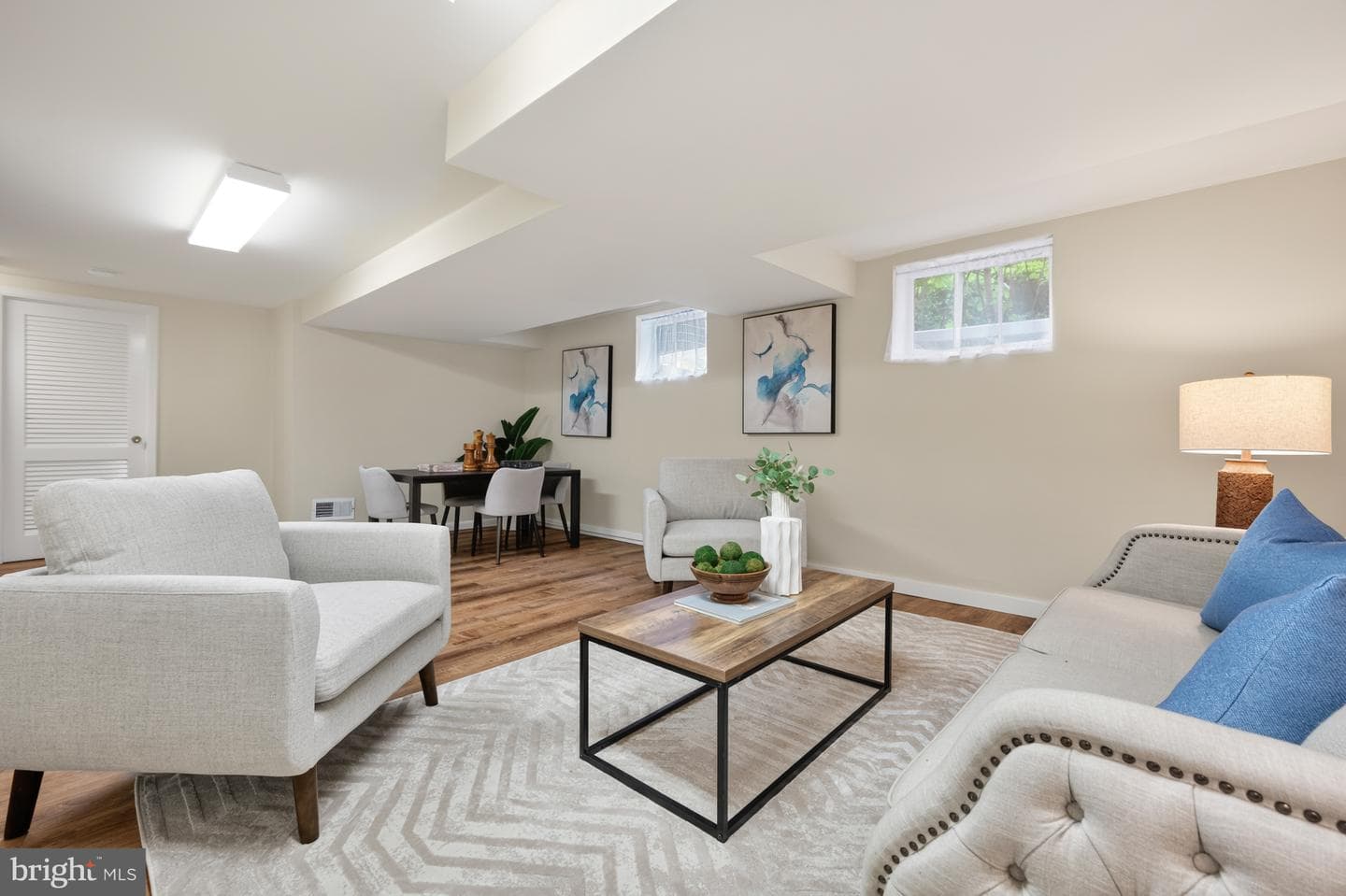 922 S Saint Asaph Street photo 49
