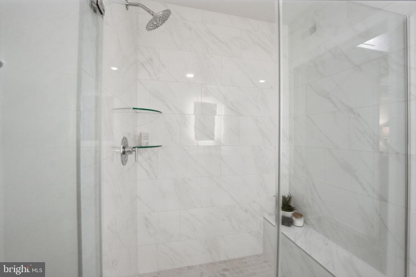 701 N Henry Street #312 photo 15