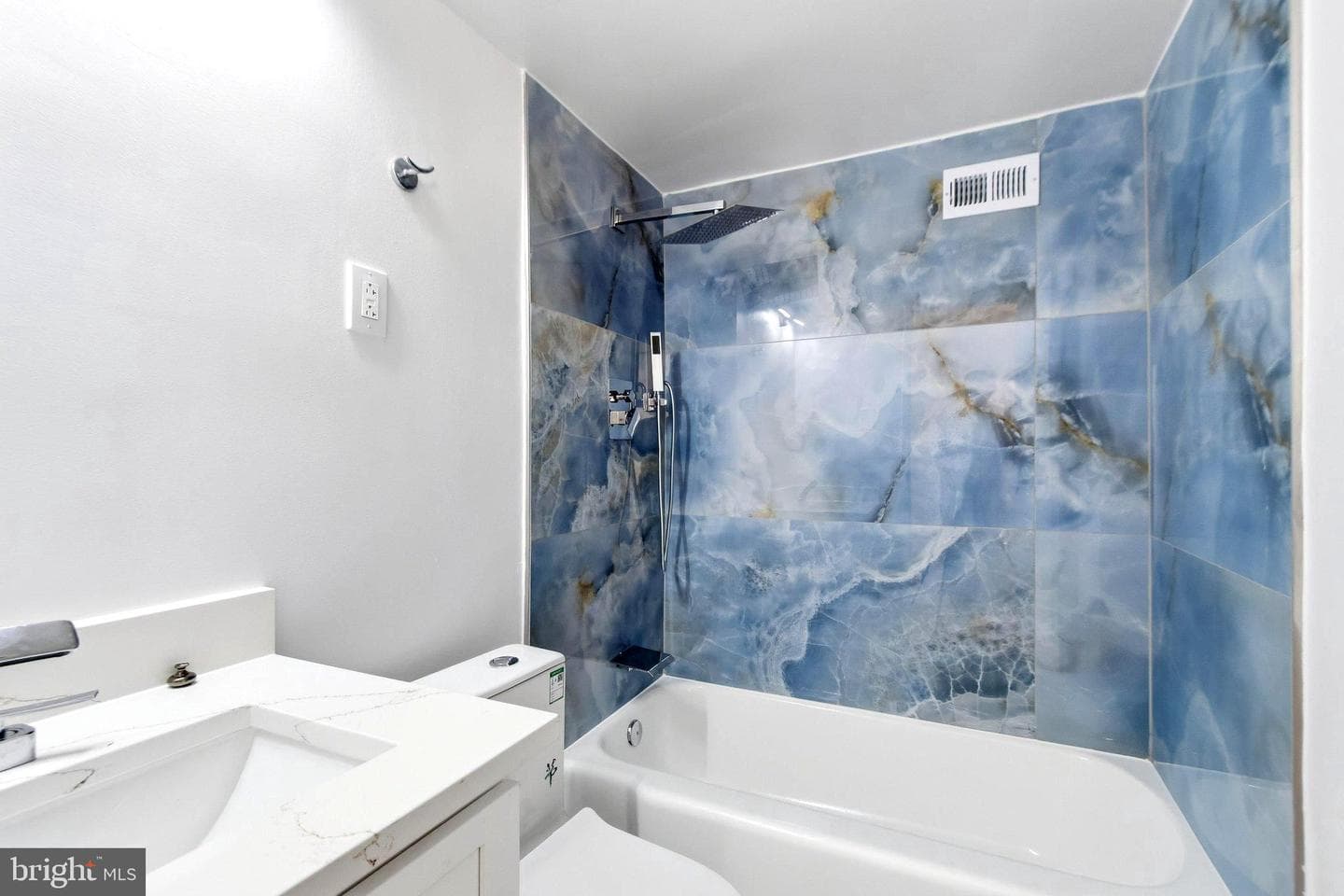 431 N Armistead Street N #307 photo 17