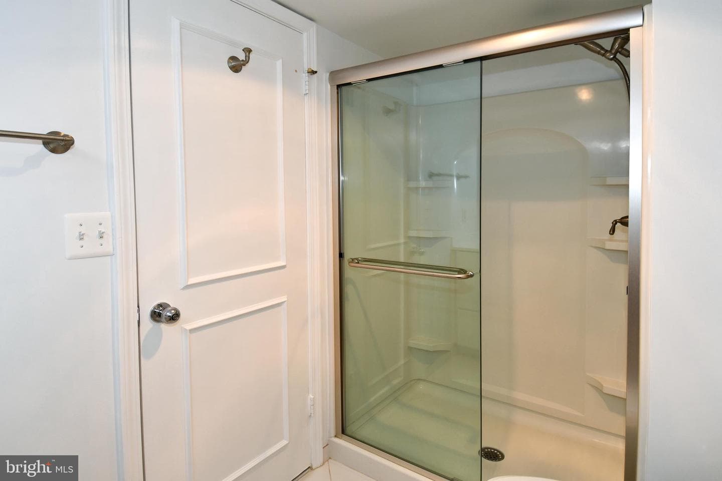 1250 S Washington Street S #614 photo 19