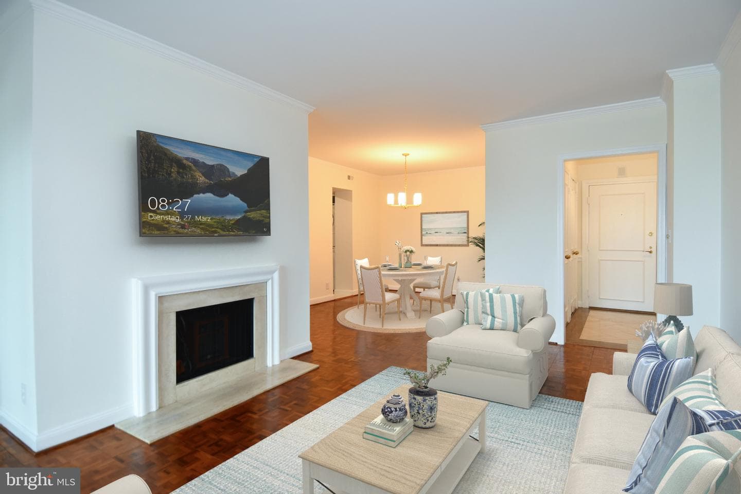 1250 S Washington Street S #614 photo 4