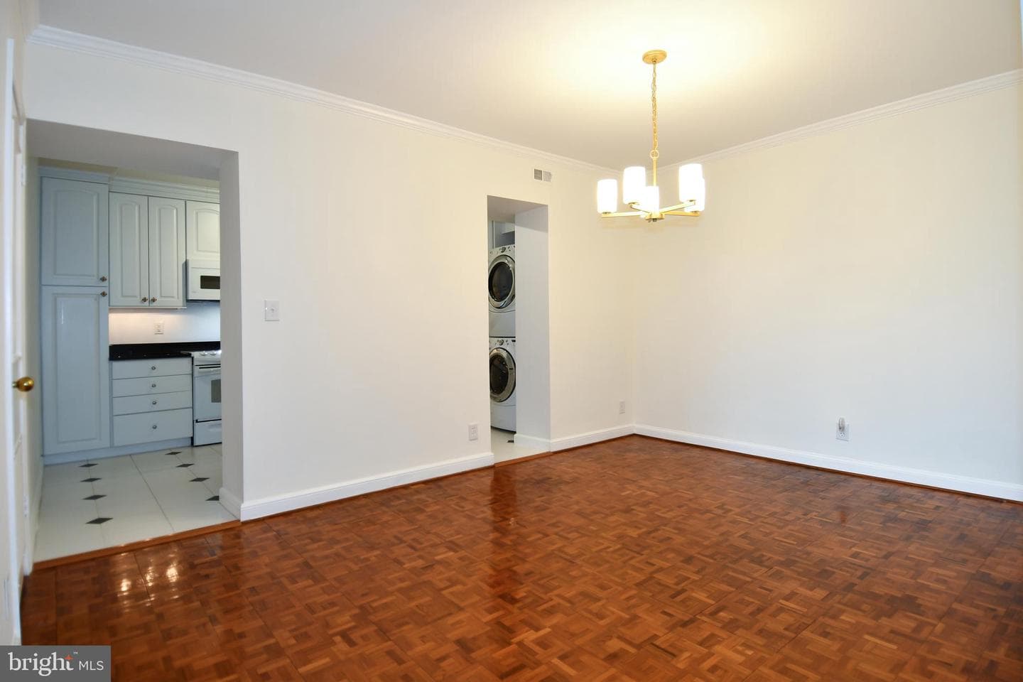 1250 S Washington Street S #614 photo 7