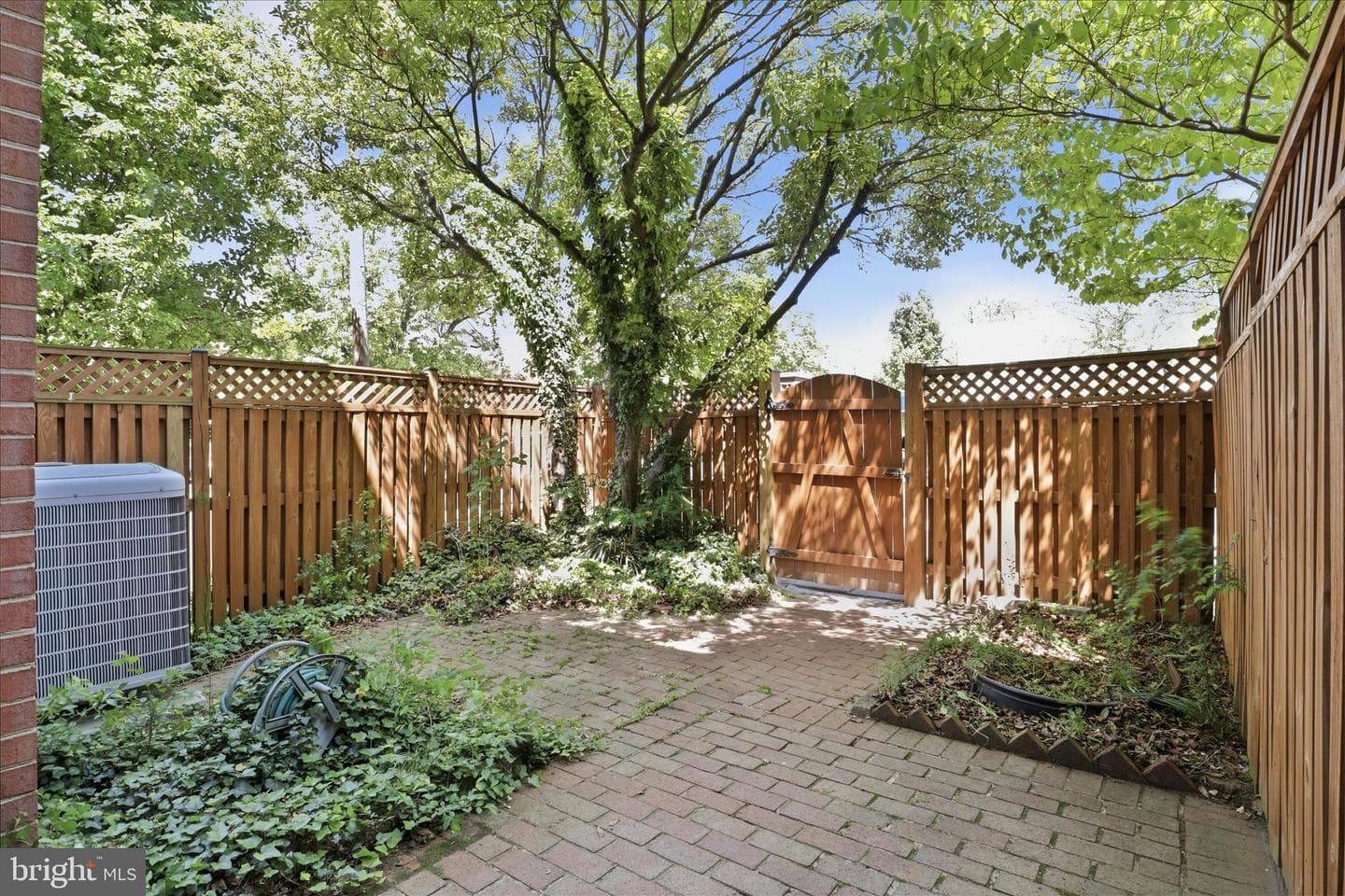 2701 Franklin Court photo 33