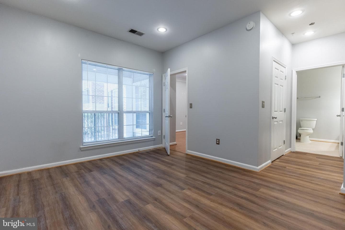 4850 Eisenhower Avenue #115 photo 3