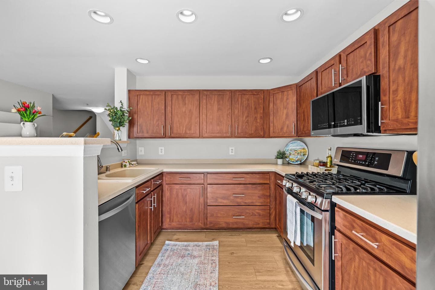 5071 Kilburn Street photo 20