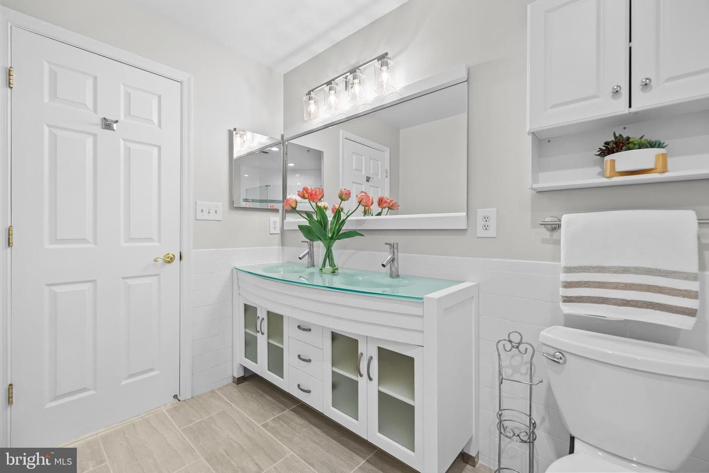 5071 Kilburn Street photo 37