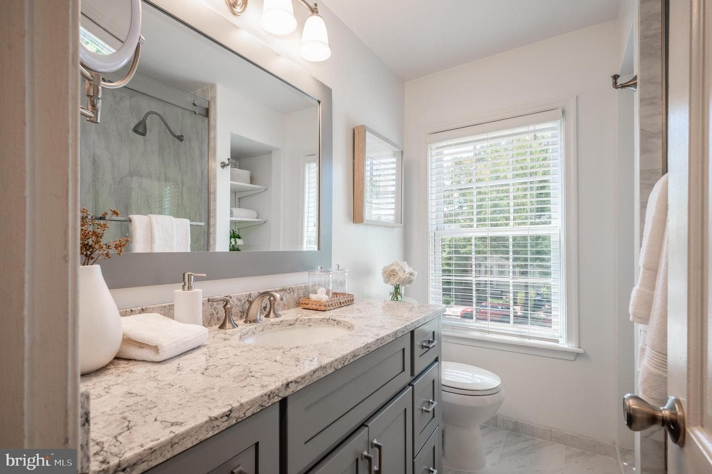 808 S Fairfax Street photo 14
