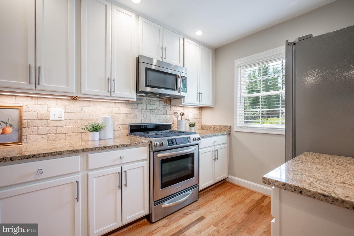 808 S Fairfax Street photo 4