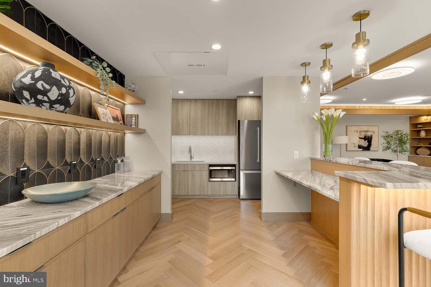 811 N Columbus Street #101 photo 10