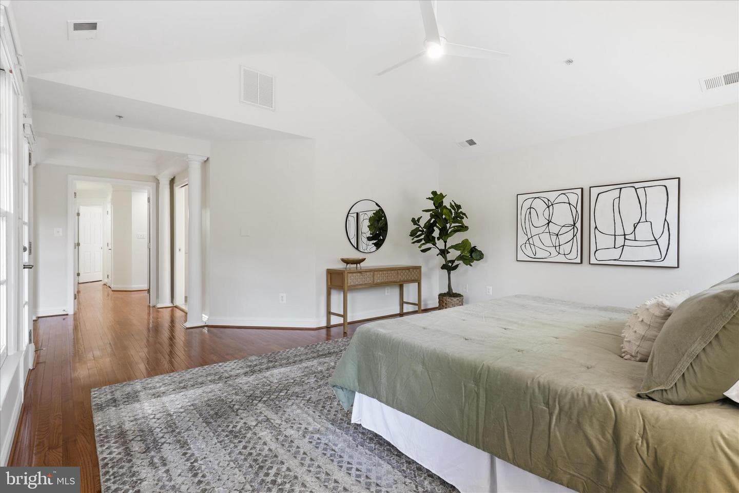 407 S Henry Street photo 28
