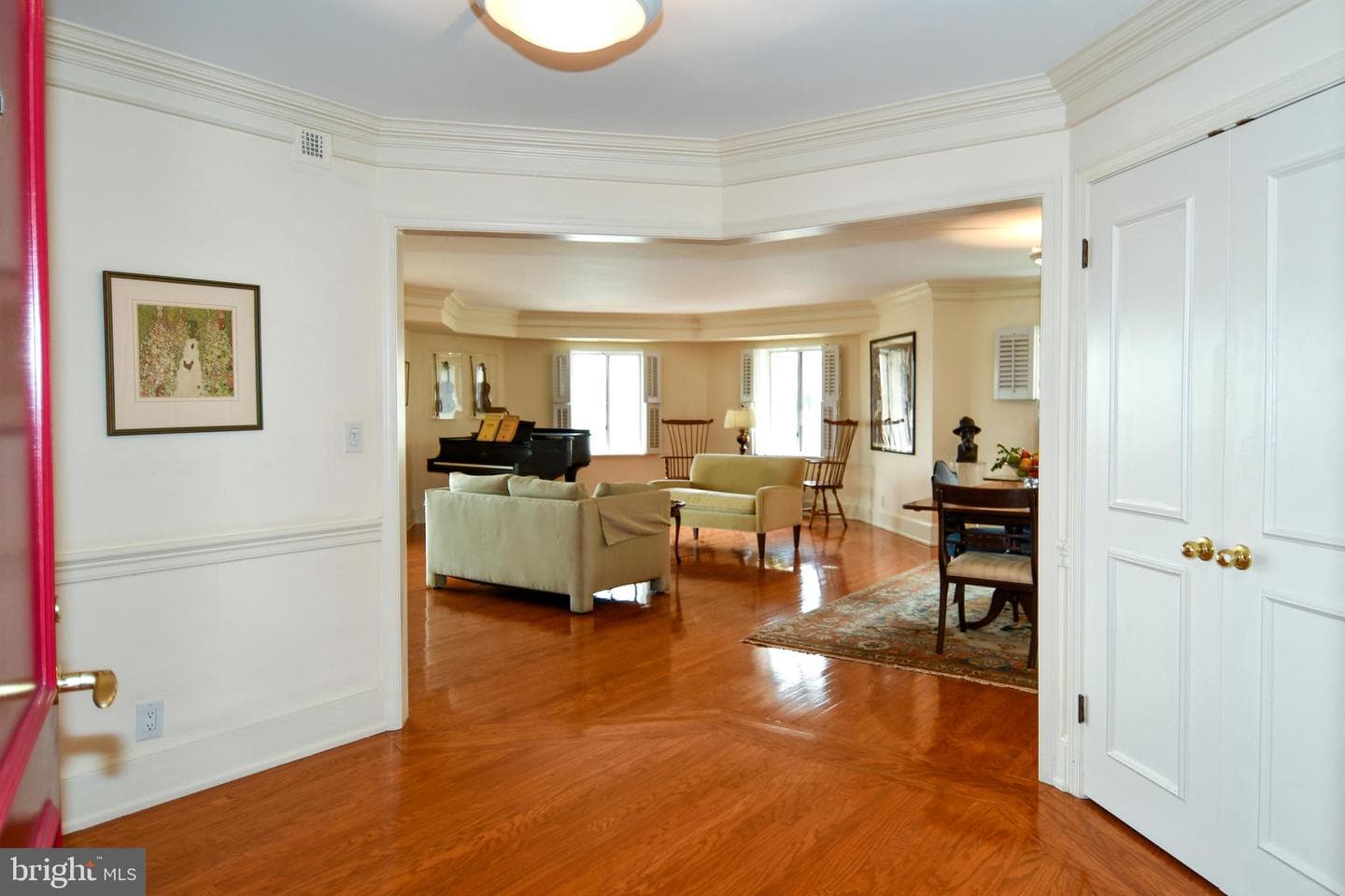 1250 S Washington Street #121 photo 26