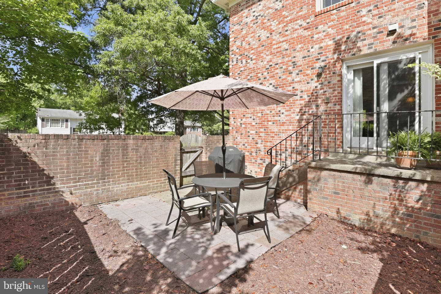 2457 N Stevens Street photo 24