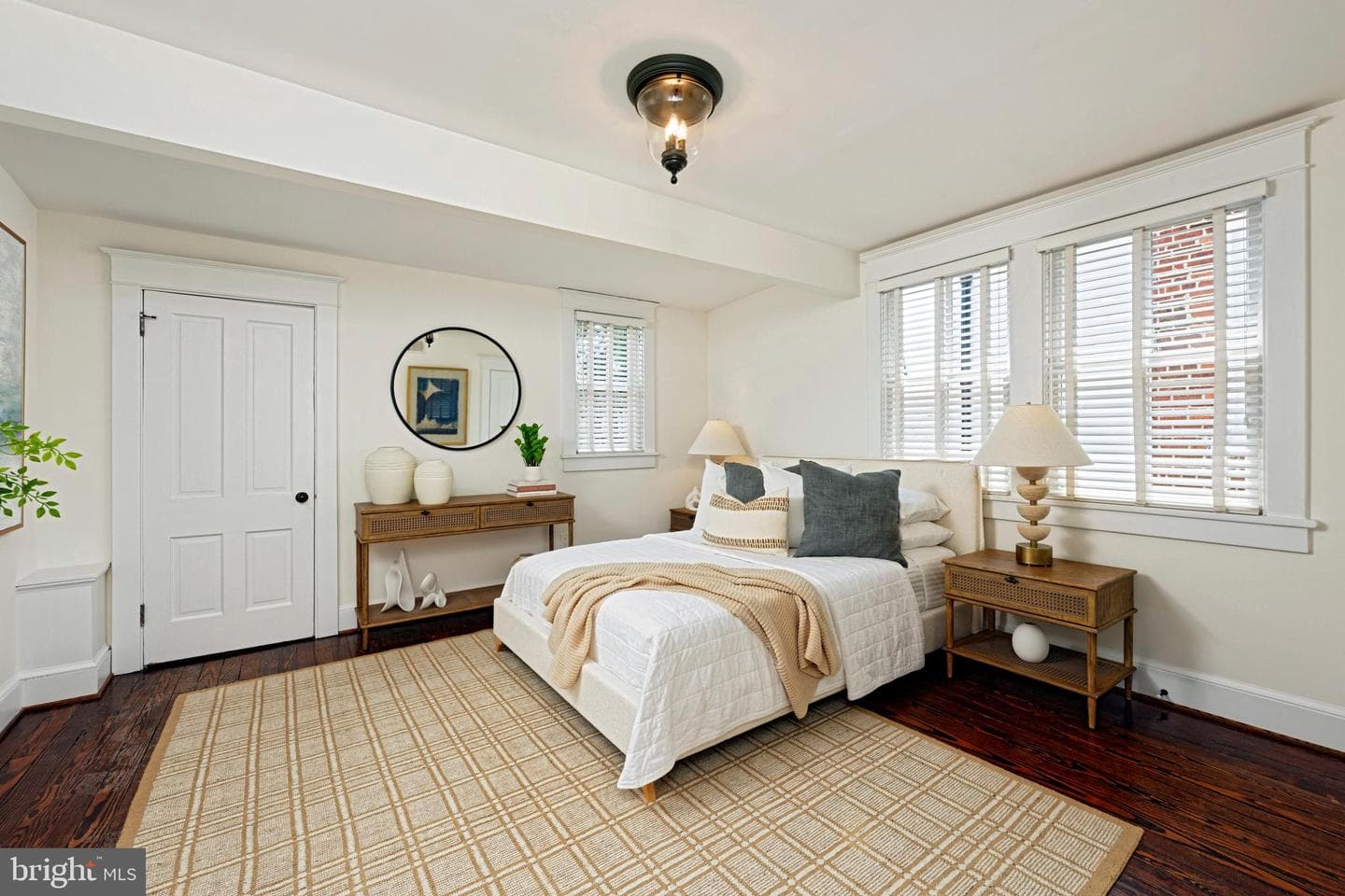 210 S Pitt Street photo 26