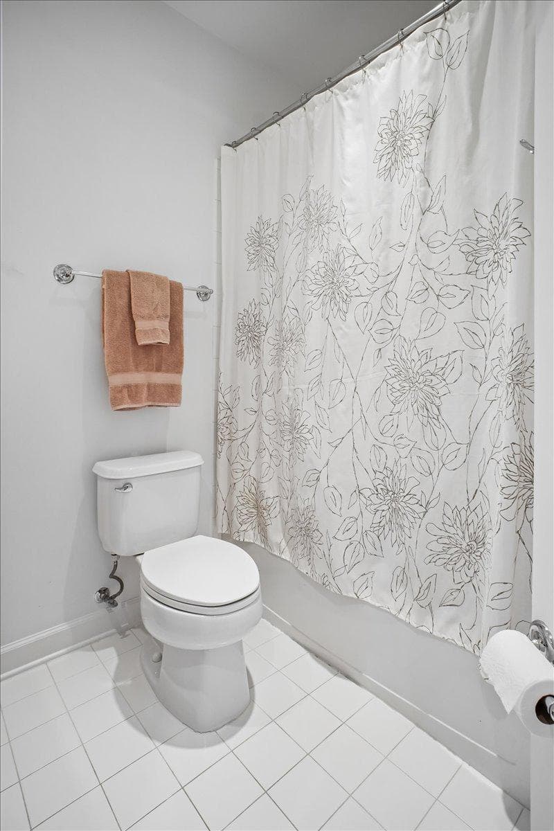 412 Pendleton Street photo 32