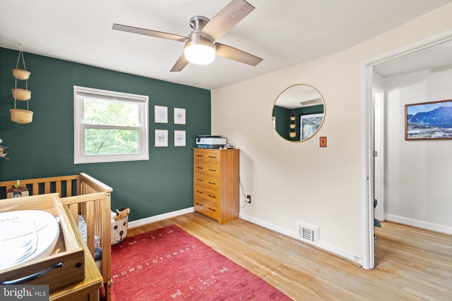 4420 Vermont Avenue photo 19