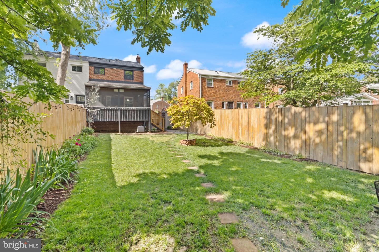 4420 Vermont Avenue photo 34