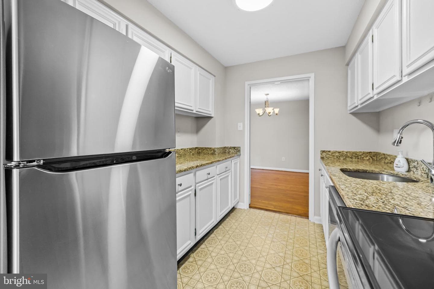 5300 Holmes Run Parkway #815 photo 12