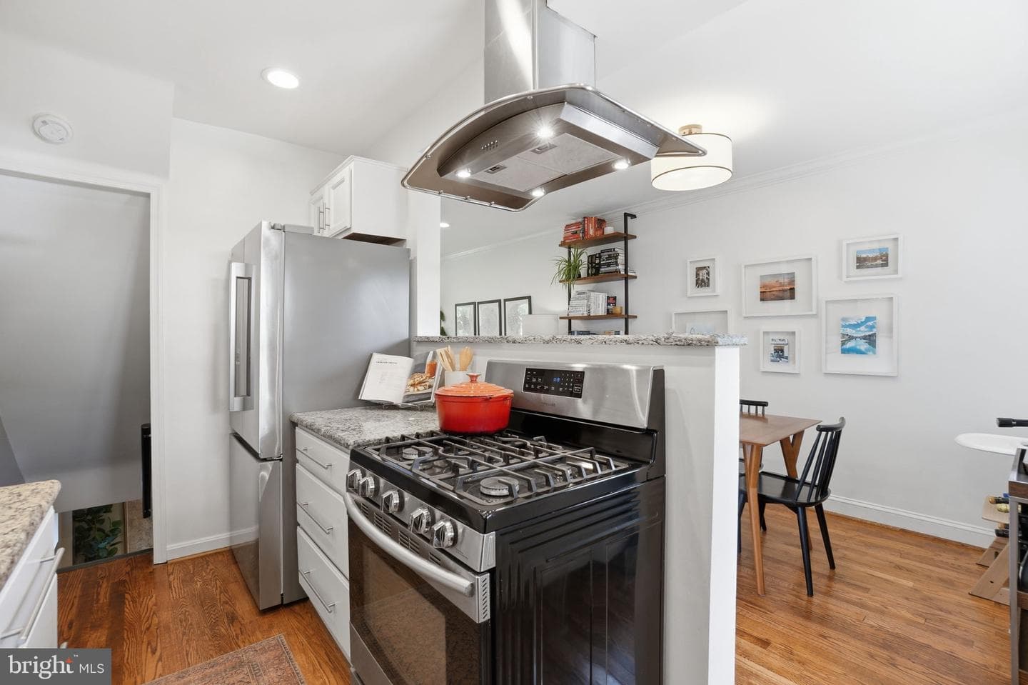 11 E Mason Avenue photo 9