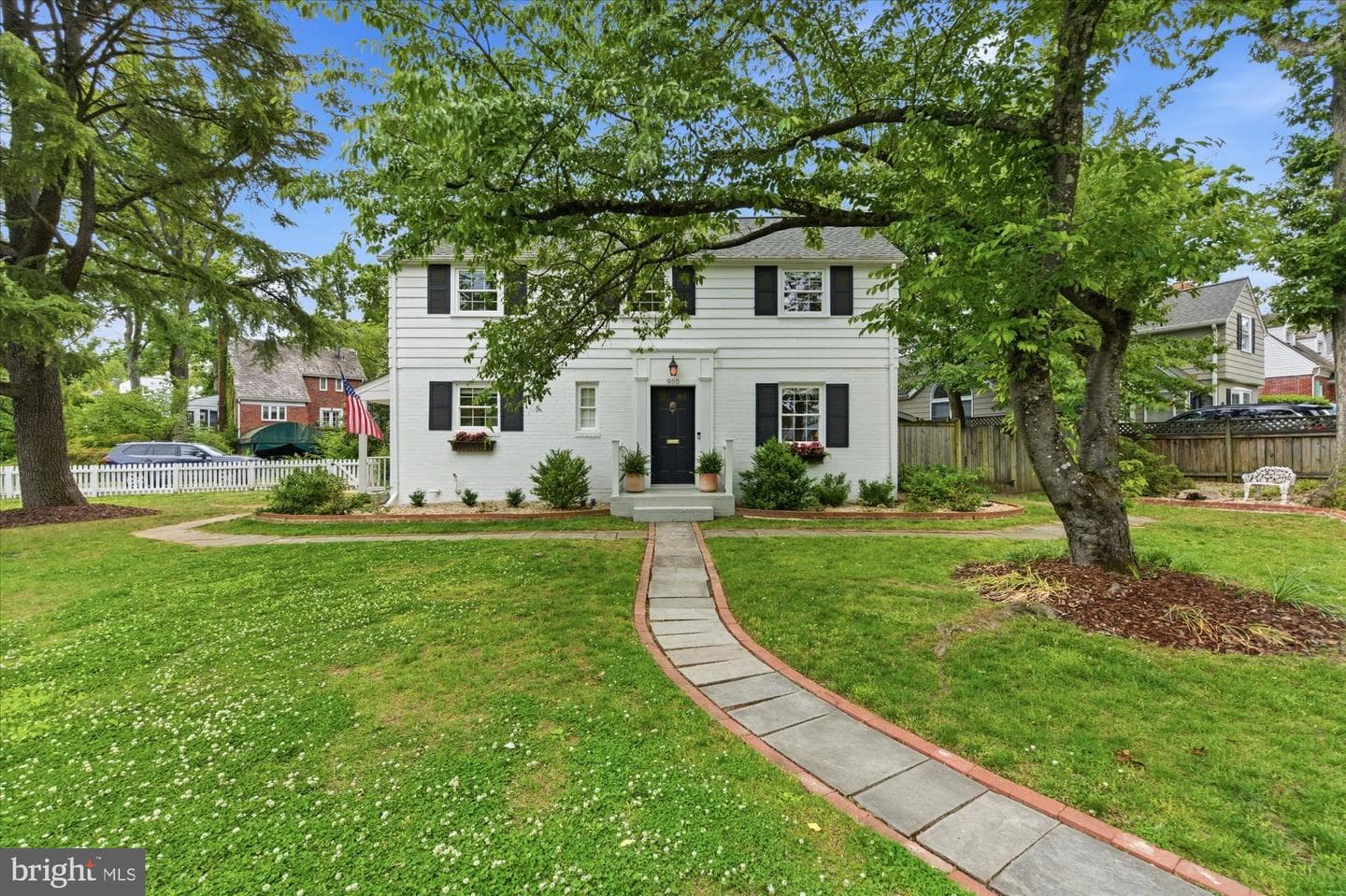 900 Chalfonte Drive