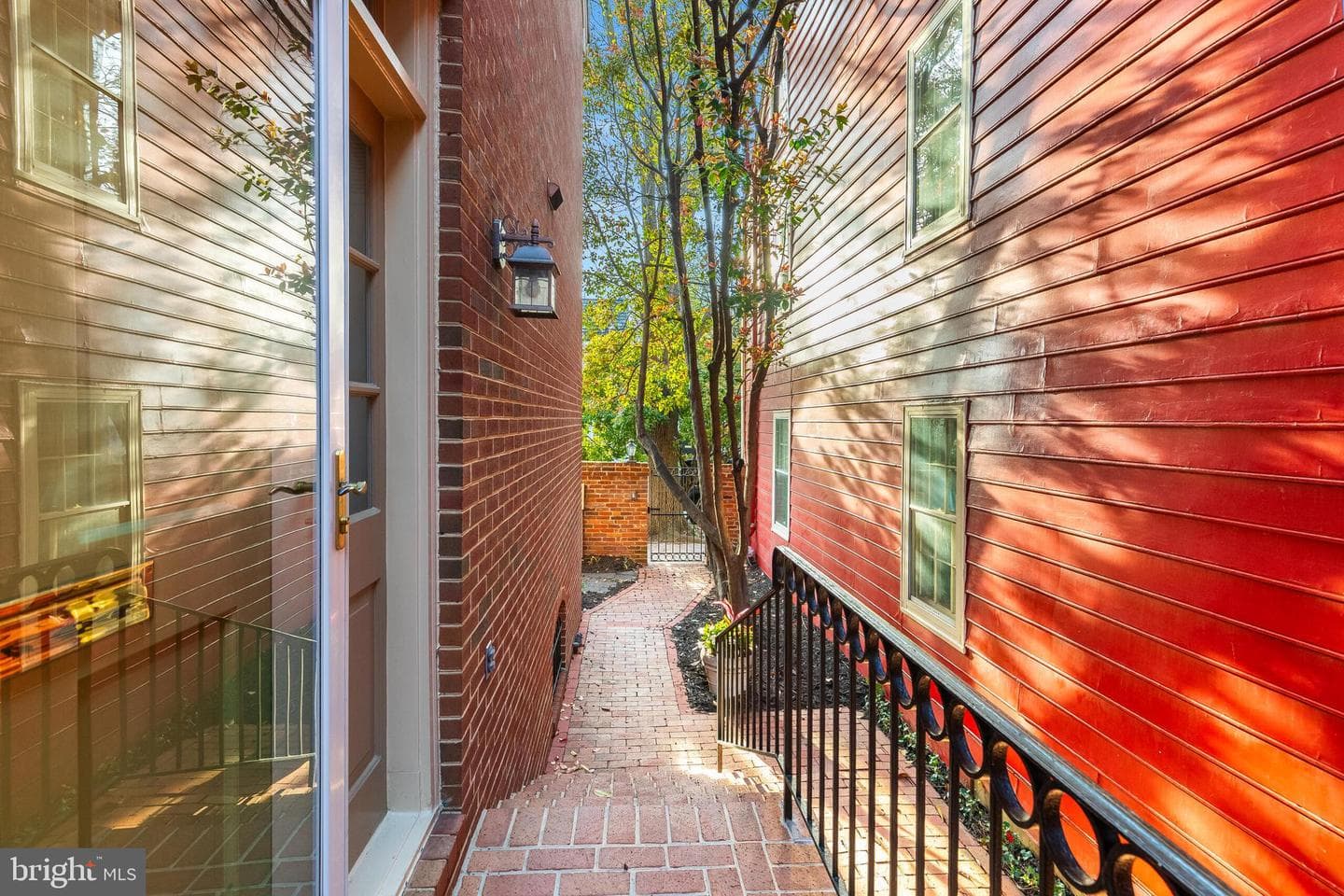 428 S Fairfax Street photo 47