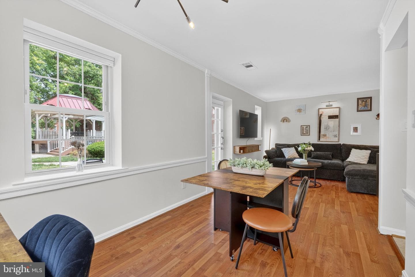 1301 E Abingdon Drive #1 photo 6