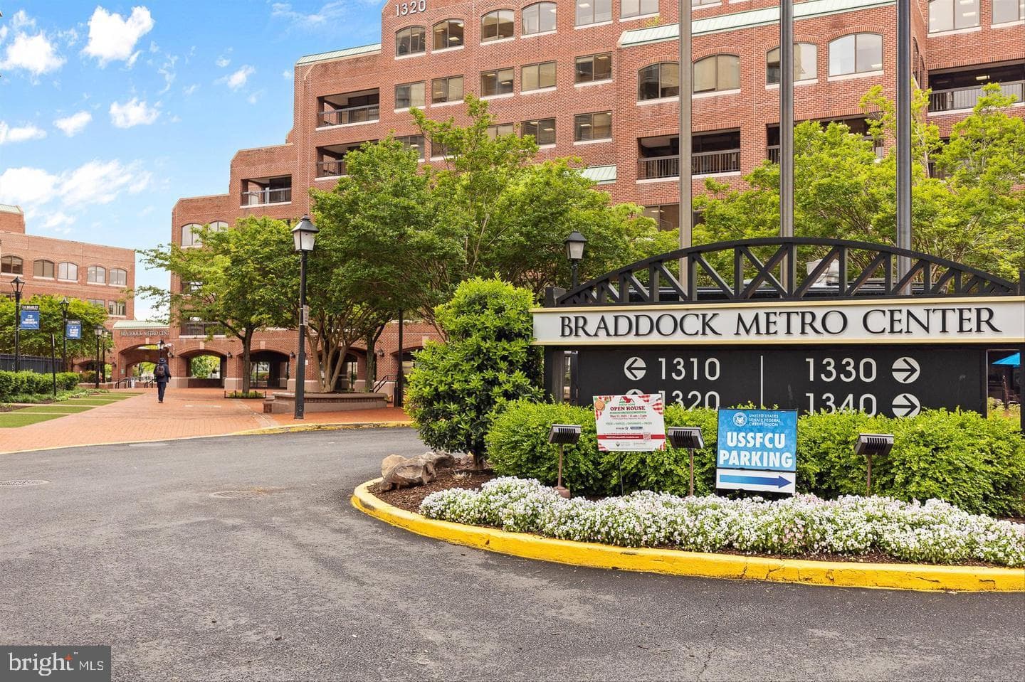 1200 Braddock Place #205 photo 25