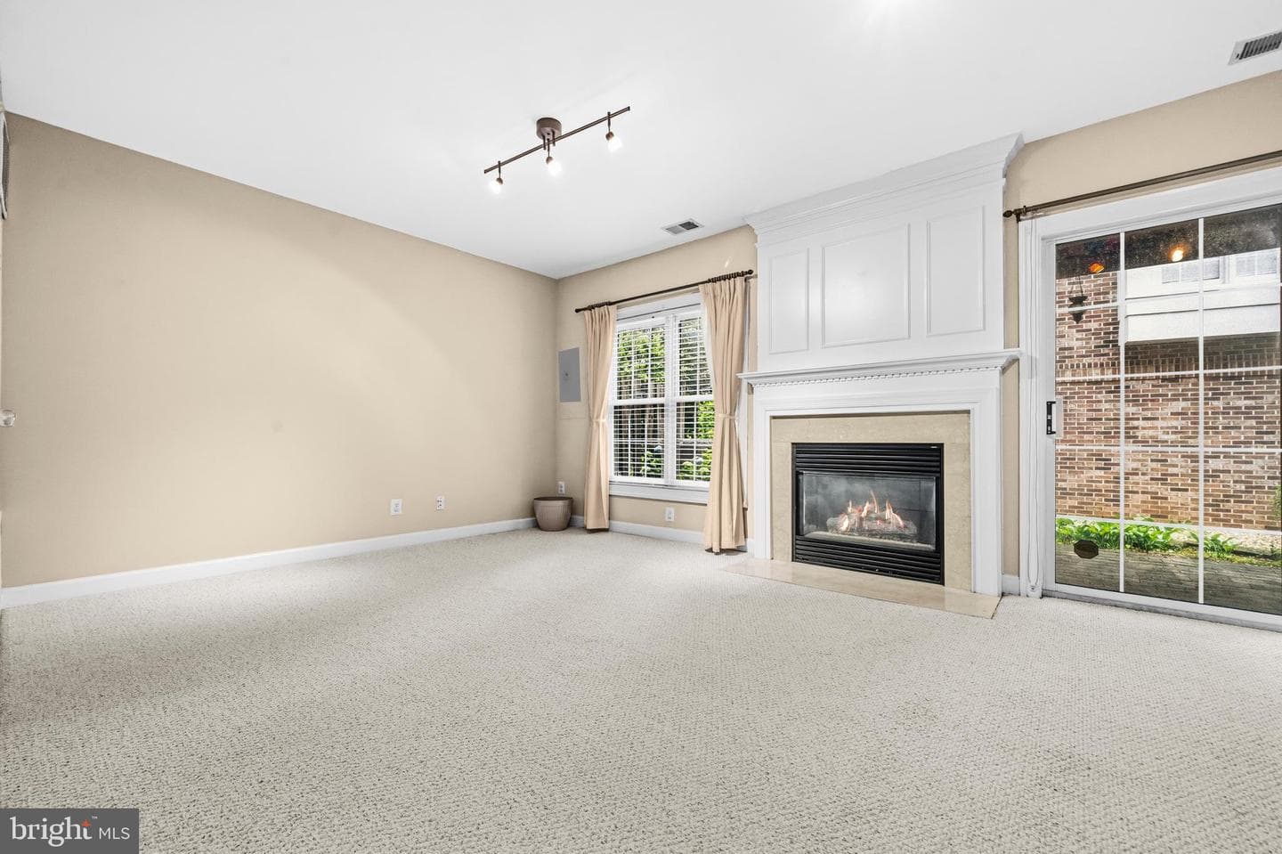 4690 Kirkpatrick Lane photo 39