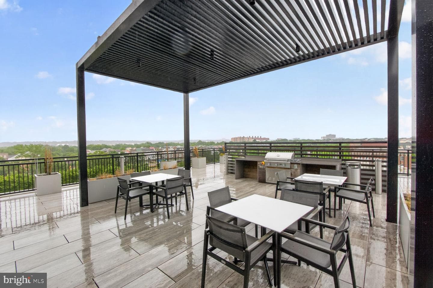 737 Swann Avenue #310 photo 27