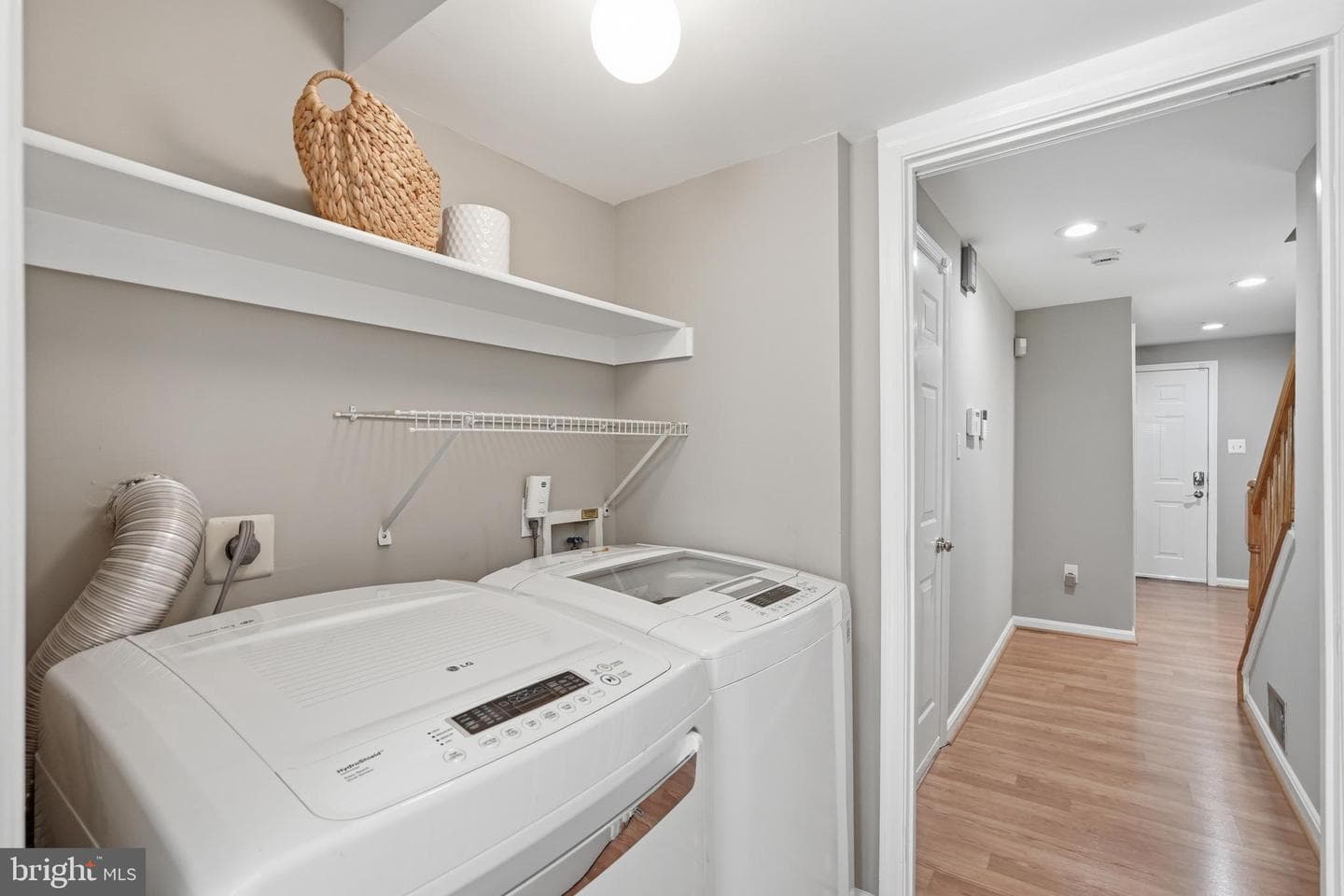 3298 Mount Vernon Avenue photo 38