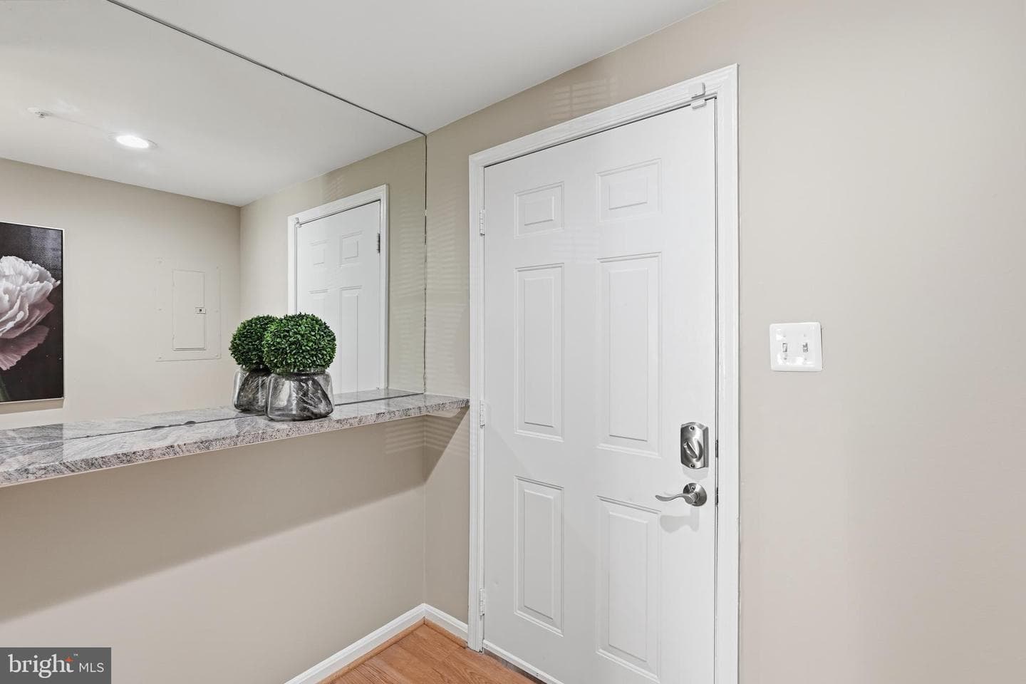 3298 Mount Vernon Avenue photo 41