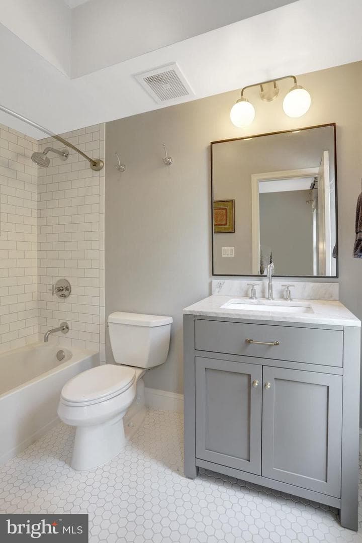 1322 Duke Street photo 24