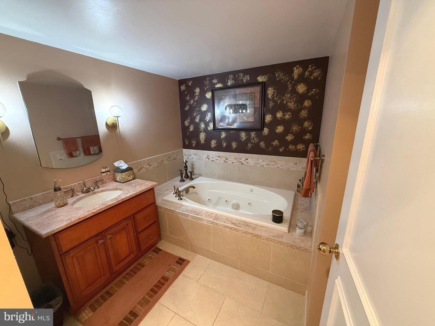1250 S Washington Street S #207 photo 21