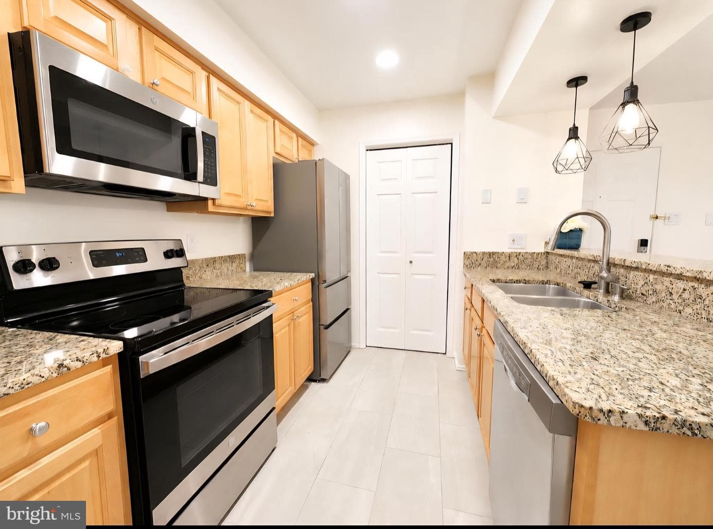3308 Wyndham Circle #124 photo 6