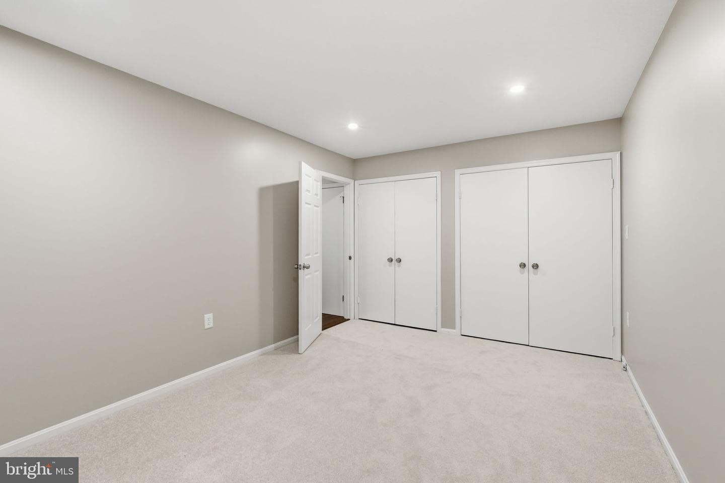 3807 Vermont Court photo 26