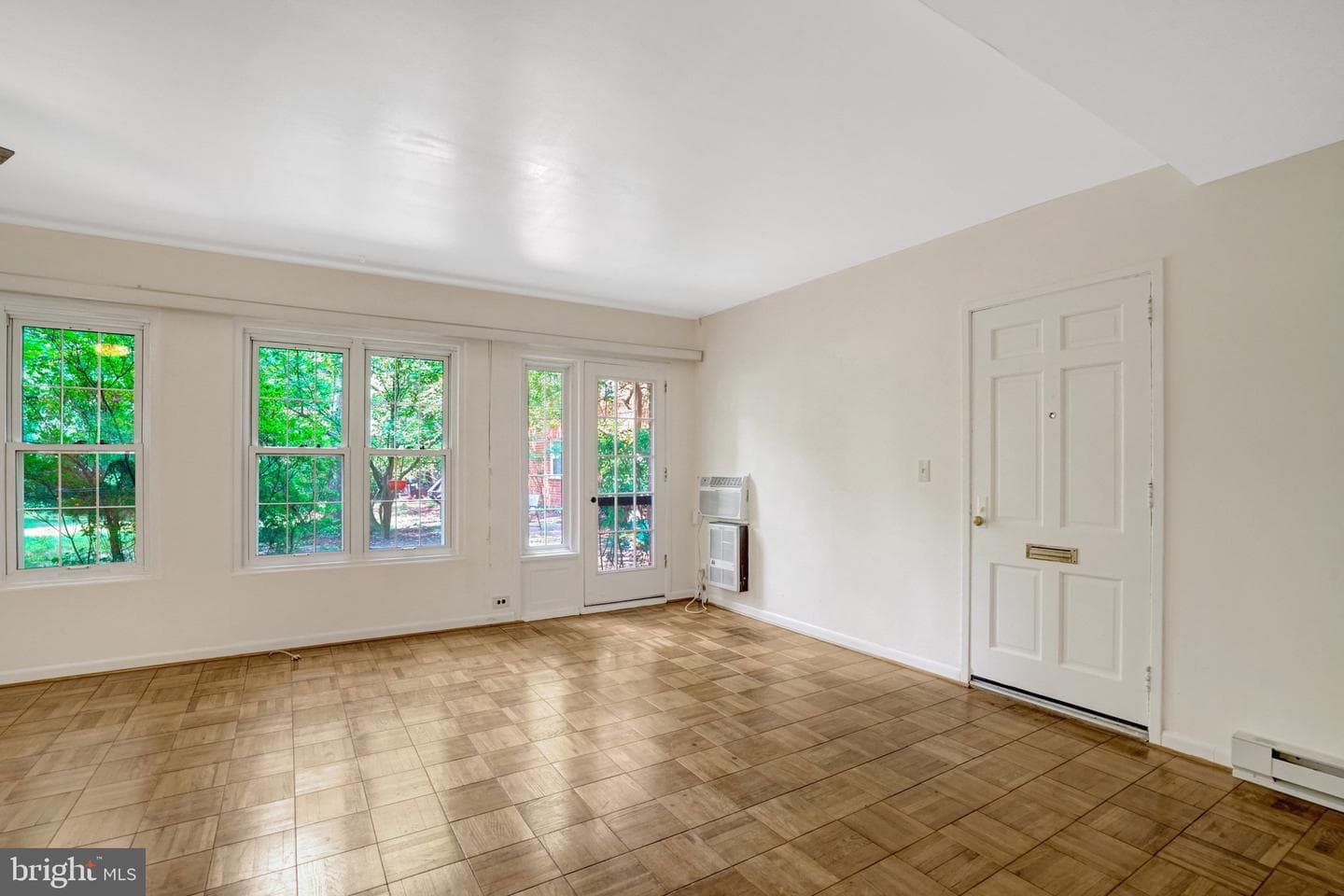 1755 Preston Road photo 6