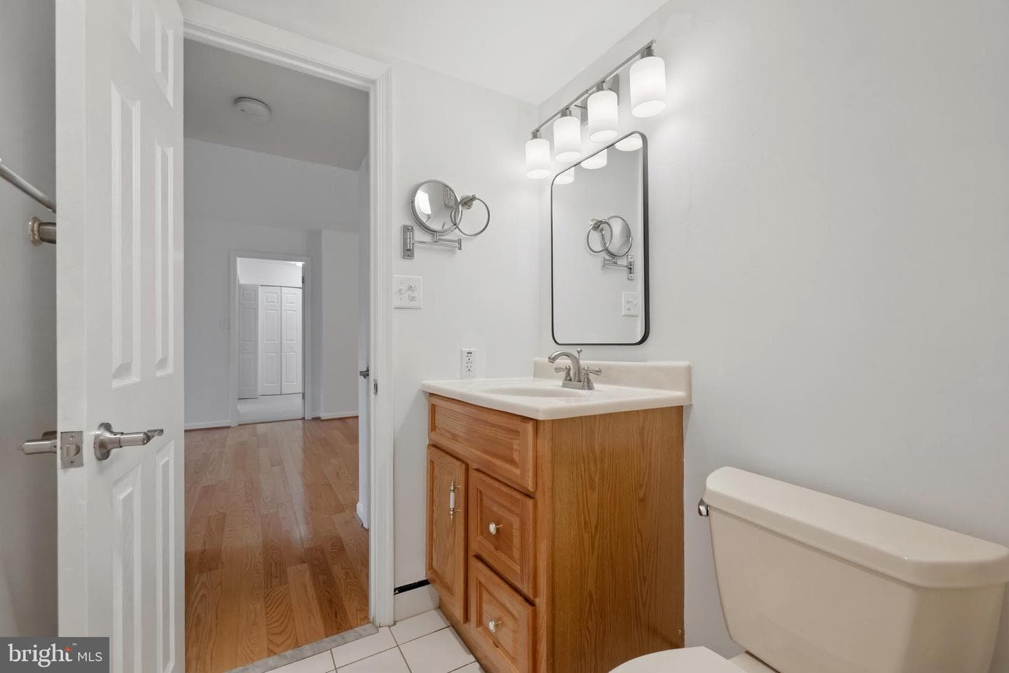807 N Howard Street #213 photo 38
