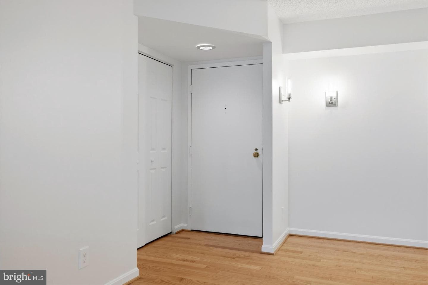 807 N Howard Street #213 photo 4