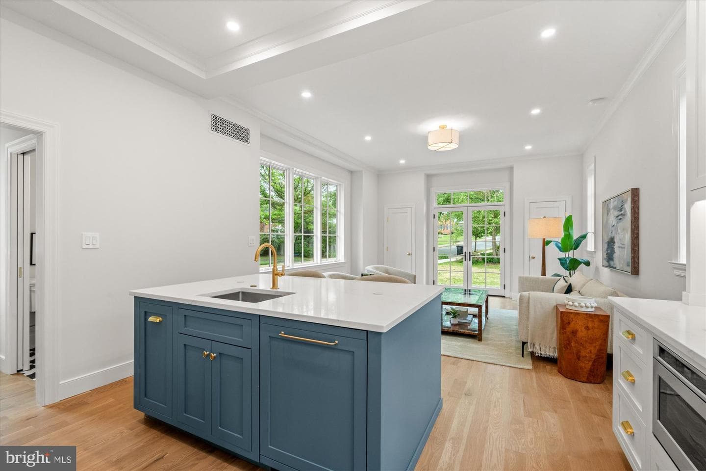 1004 Virginia Avenue photo 20