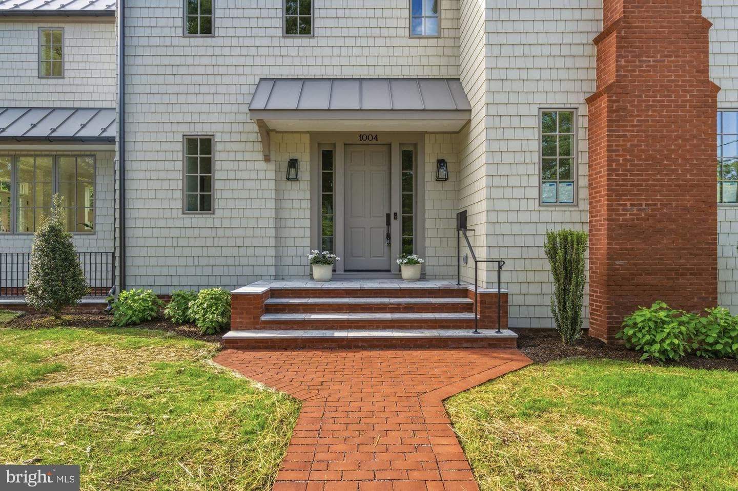 1004 Virginia Avenue photo 64