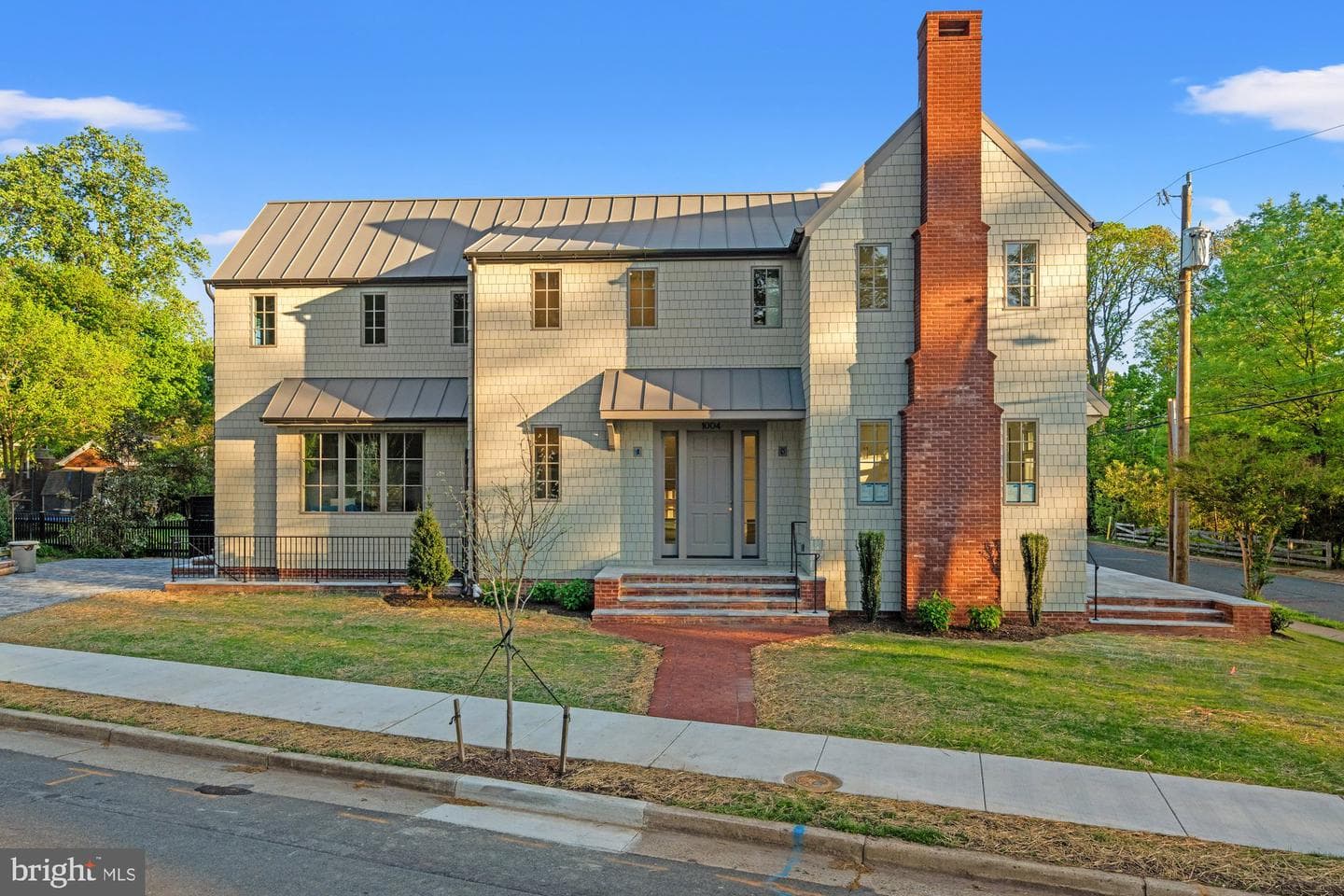 1004 Virginia Avenue photo 69