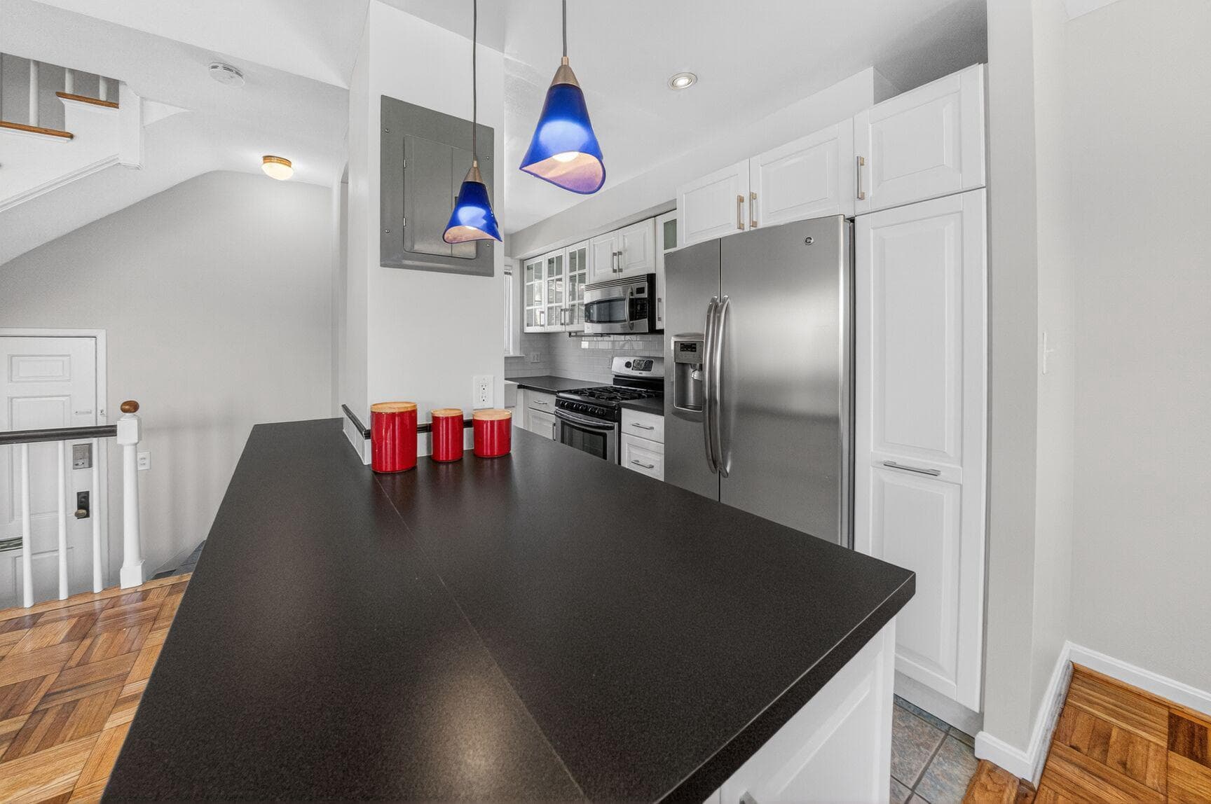 1103 Beverley Drive photo 10