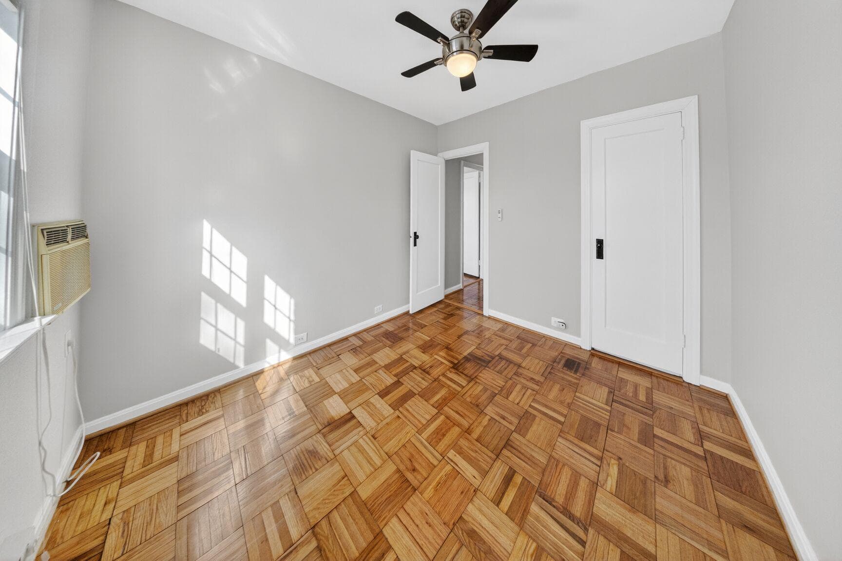 1103 Beverley Drive photo 22
