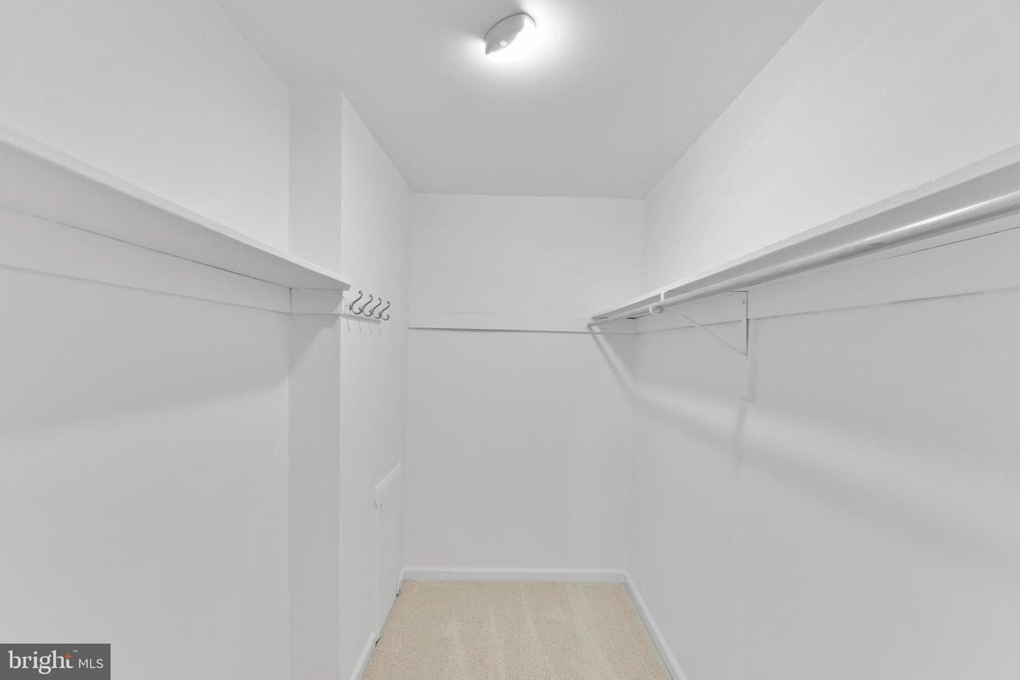 503 N Armistead Street #102 photo 22